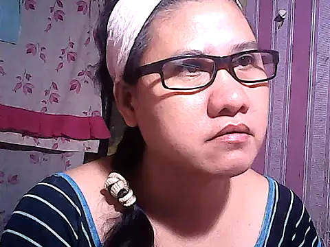 sweetsosie18 online show from September 26, 8:06 pm