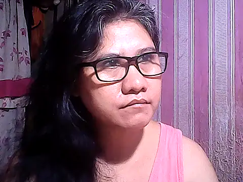 sweetsosie18 online show from November 5, 3:39 pm