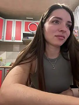 SeducingYoghourt online show from February 21, 4:30 pm