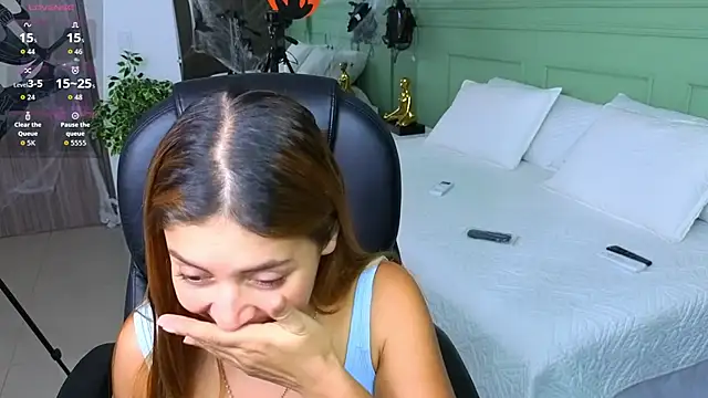 ROSE  15 online show from October 18, 7:37 pm