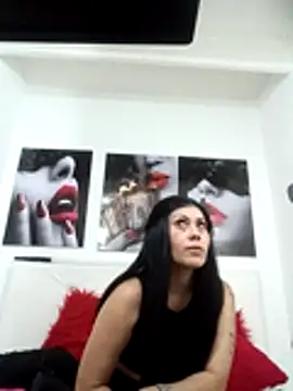 Tania mature online show from February 12, 6:20 pm