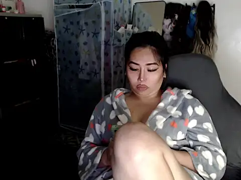 urqueendominant online show from September 24, 5:06 am