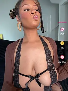 shawneebaby online show from June 3, 7:30 pm