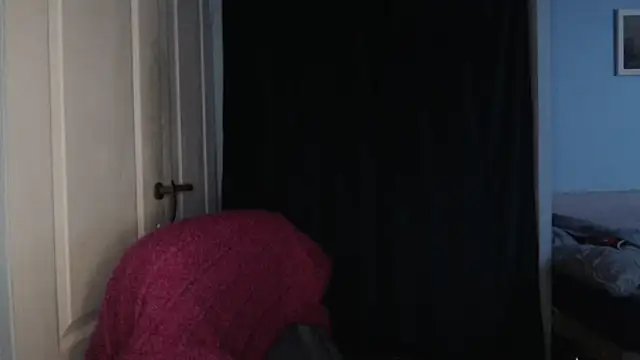 ryhhnnagold99 online show from April 8, 7:38 pm