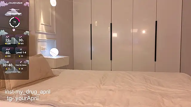 MyApril online show from November 25, 3:58 pm