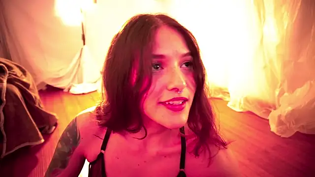 honeey  online show from November 19, 10:32 pm