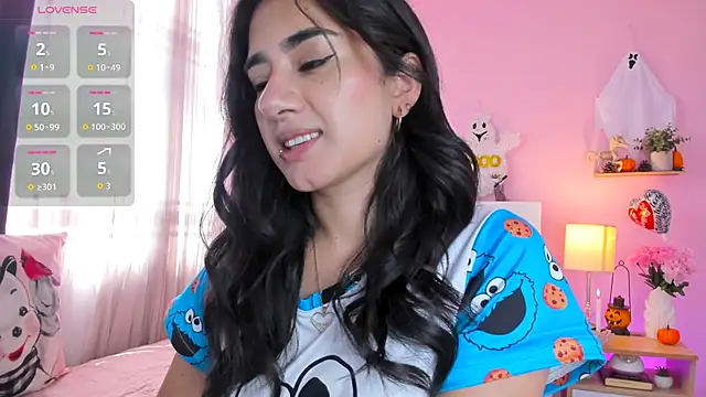 annadu011 online show from October 15, 2:08 pm