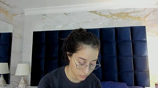 Abby Sweet1  online show from April 10, 12:22 pm