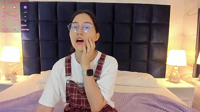 Abby Sweet1  online show from April 7, 12:07 pm