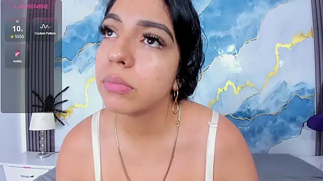 Kylieandjhonny online show from October 29, 8:00 pm