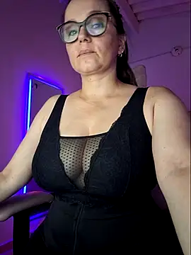 MariaPau 83 online show from February 7, 11:41 pm