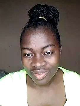 Snapshot of _cutemelania chatting on September 28, 3:46 am cutemelania online show from September 28, 3:46 am