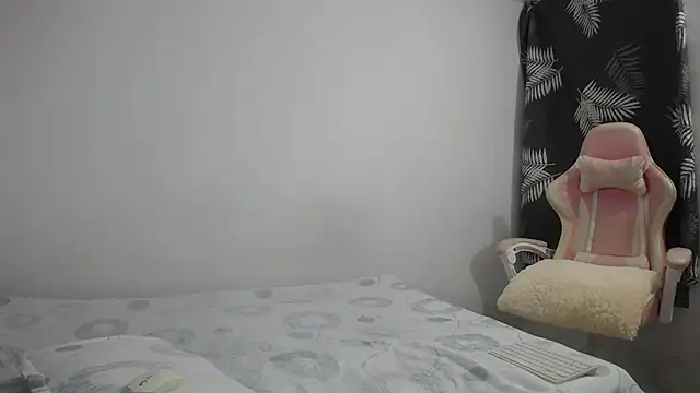 mabigomez00 online show from October 30, 9:44 am