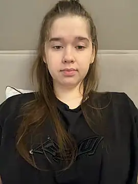 HornyGirlH online show from January 18, 5:26 am