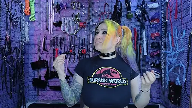 PANDORANEZZ online show from October 2, 6:51 am