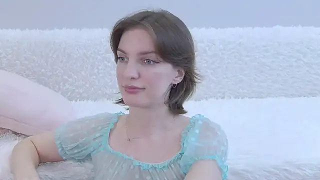 Beauty Alex online show from March 13, 3:52 am