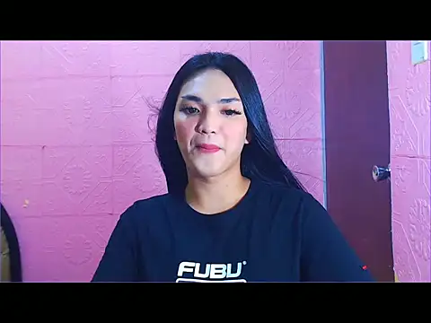 WONDERWOMAN2023 online show from November 7, 8:31 am