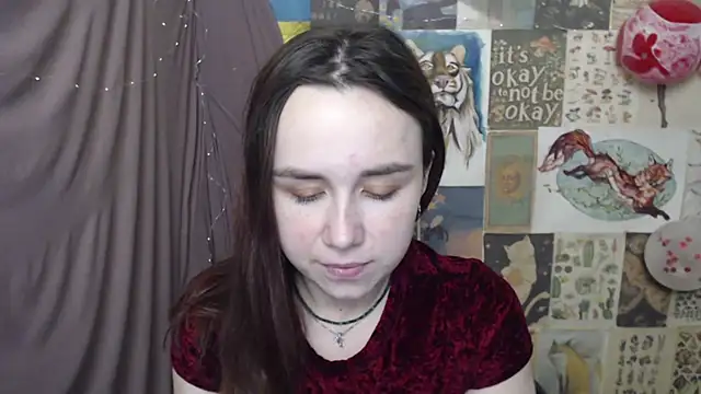 VeryVeryVeryShy  online show from March 10, 7:45 am