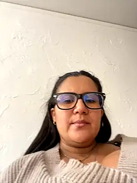 SWEETLILY18 online show from October 12, 3:36 pm