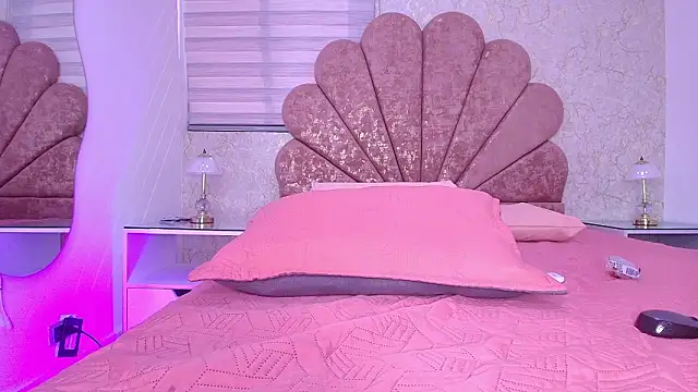 leon gaby online show from March 28, 7:35 pm