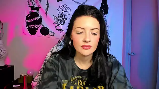 MelroseStrip online show from December 20, 9:19 pm