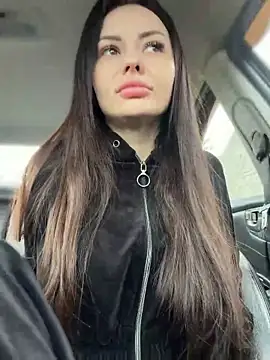 PrincessaHill  online show from March 31, 5:51 am