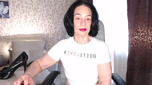 xAlwaysWOWx online show from February 13, 7:32 am