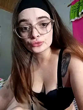 Emmacut online show from April 8, 12:13 am