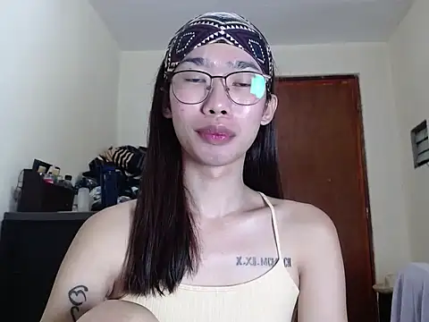 Snapshot of AsianFuckBuddies chatting on October 8, 2:27 am AsianFuckBuddies online show from October 8, 2:27 am