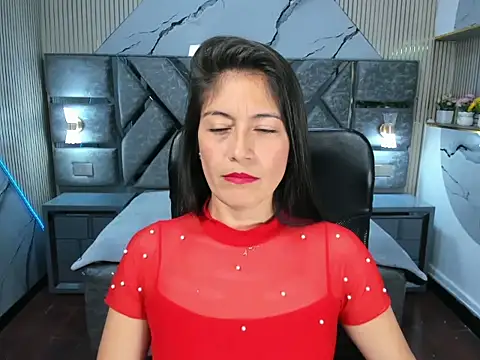 AnnyMilet  online show from August 3, 1:39 pm