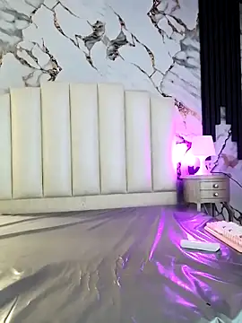 mollieblue69 online show from November 28, 1:14 pm