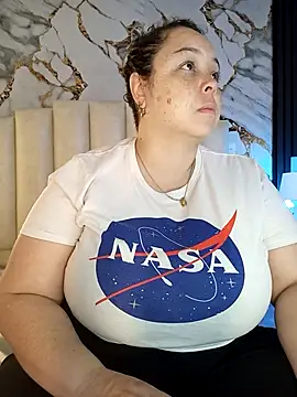 mollieblue69 online show from January 10, 12:43 pm