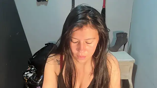 sandyquinnxx online show from April 20, 5:49 pm