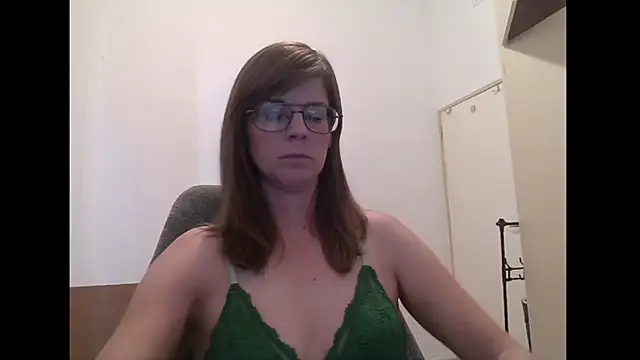 SavannaGirly online show from March 22, 8:09 am