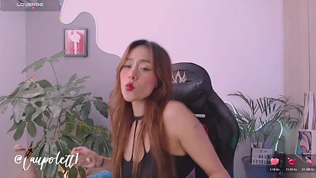 LauPolett online show from November 16, 9:04 pm