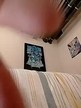 eatmeplease44 online show from March 10, 3:32 am