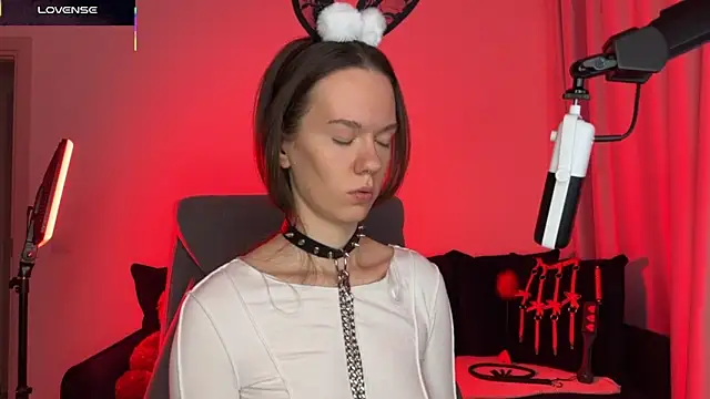 SharkyBaby online show from November 2, 3:37 pm