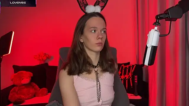 SharkyBaby online show from November 15, 4:52 pm