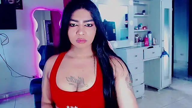 violet bigcock774 online show from December 17, 7:29 pm