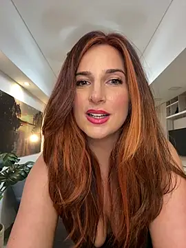 Audreygwennn online show from April 7, 11:18 pm