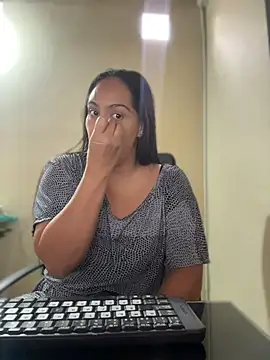 kendall 52 online show from April 13, 12:17 pm