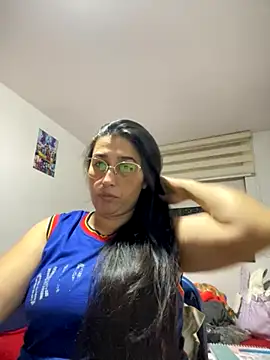 andreaisis2 online show from October 23, 3:34 am