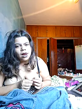 niCuNin online show from December 17, 7:18 pm