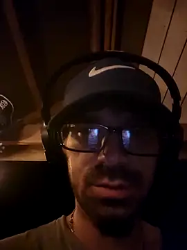 Studda30 online show from September 26, 9:18 am