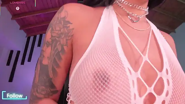 NickyLawson online show from February 6, 7:34 am