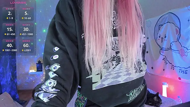 Misty Shadow online show from September 15, 7:32 pm