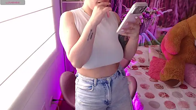 thamarajane online show from April 6, 7:15 pm