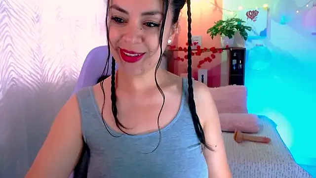 LATINGODDESS X online show from February 11, 3:46 pm