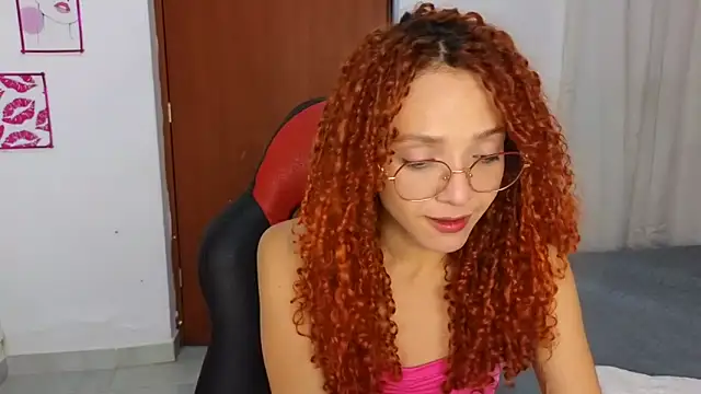 SexyLeilaa online show from November 8, 1:10 am