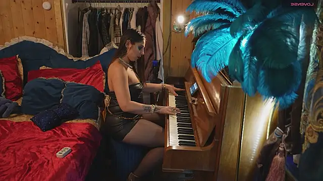 VanessaDoyle online show from February 16, 7:03 pm